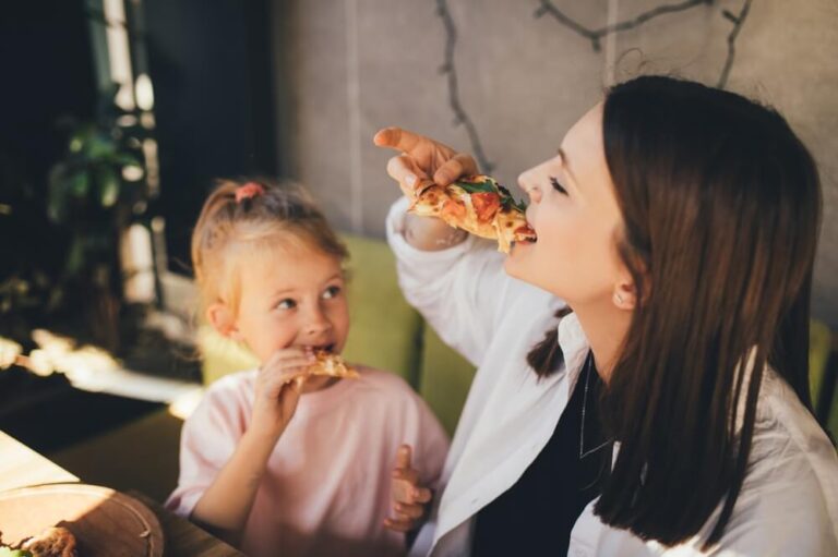 5 Family-Friendly Restaurants in Haliburton to Try on Vacation