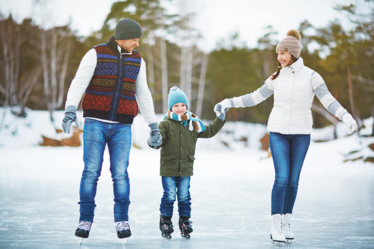 Ice Skating Trails and Rinks in Haliburton Highlands, Ontario