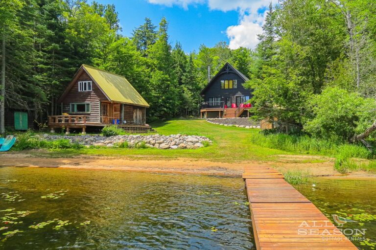 Cottages on the lake in Ontario through All Season Cottage Rentals