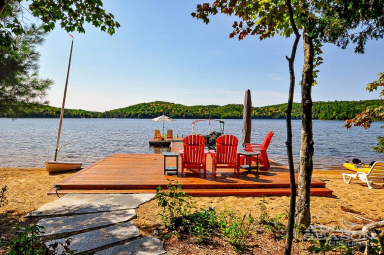 Lakefront cottage in Haliburton Highlands Ontario